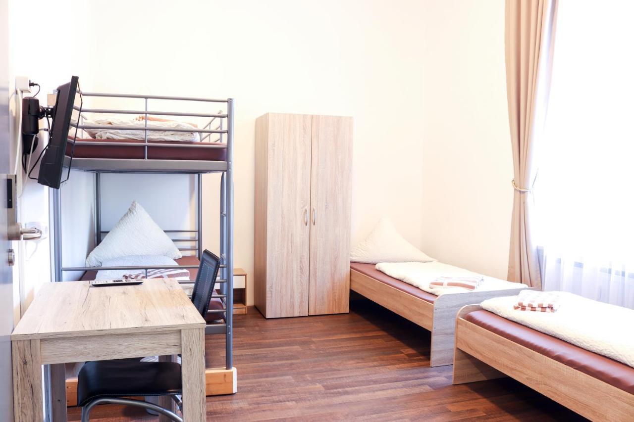 Fmm Hostel Memmingerberg Dış mekan fotoğraf